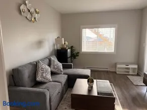 Guest Suite in Langford - Image 1
