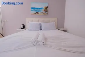 Sun Shine Hotel - Image 4