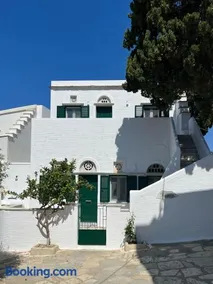 Aeris Tinos Suites - Image 1