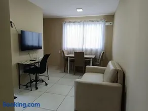 Apartamento inteiro 1 Q 7º andar - Image 1