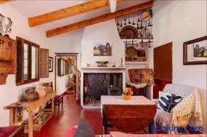 Bauernhaus 'Casica De Perintín' mit Bergblick, privater Terrasse und Wi-Fi - Image 3