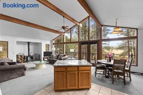 Forest Cabin Retreat Overlooking a Meadow Pond - Image 2