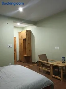 JISPA PEAK GUEST HOUSE AND RESTAURANT - Image 5