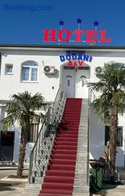 Hotel A & V Dodani - Image 3