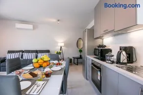 Lumina Residence - Image 2