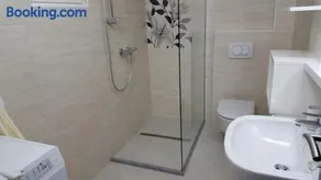 Apartments TMV Dragovic - Image 2