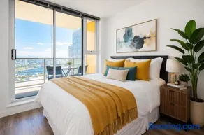 Central 2 Bedroom Suite Steps to BC Place and Dining - Image 2
