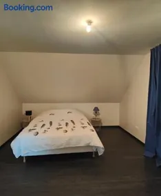 Belle chambre et salle de bain privée - Image 5
