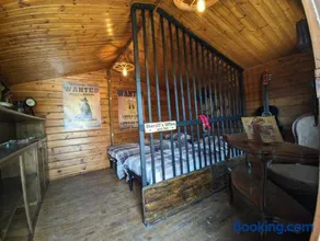 Wild West-style accommodation featuring 2 mobile homes and 2 huts - Image 2