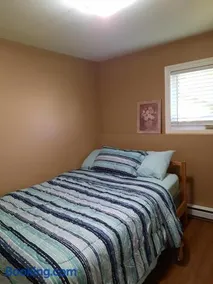 Lovely 2 Bedroom apartment close to Avalon Mall - Image 4