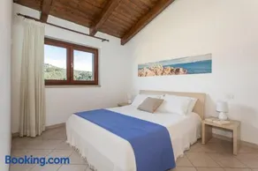 Casa Azzurra - House with pool inside the nature - Image 3