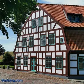 Heritage House - Image 3