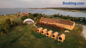 Sunset Bungalow - Image 3