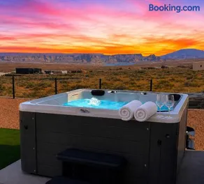 Lake Views, Hot Tub, Game Room, Outdoor Theater - Image 1