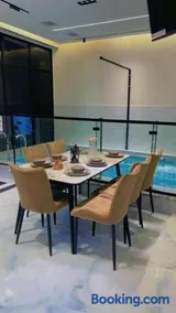 فلة جديدة راقية بمسبح داخلي Luxury villa with indoor pool - Image 1