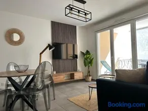 Bel Appartement au calme avec parking - Image 1