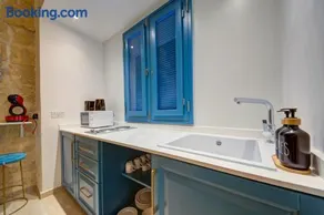 Chateau Blue - Image 2