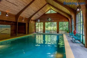 Whispering Woods Retreat - Image 1