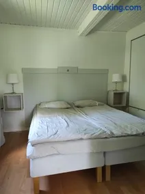 Small Cottage - Image 5