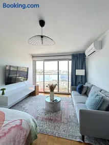 New apartment with panoramic view - Image 5