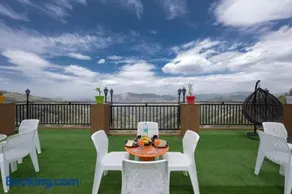 The Charvi Retreat I Vacations I Conference I MICE I Family Events I Open Air Terrace I Sky Bonfire I Wooden Rooms With Pvt Balconies I Kufri by Exotic Stays - Image 3