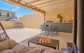 Irene Luxury Suite Roda - Image 1