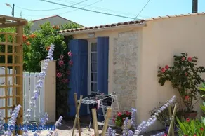 Ma Chaumiere Studio - Image 1