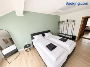 5-Star Apartment Relax & work with your family - Image 1