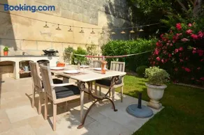 Maison Tarascon - Image 1