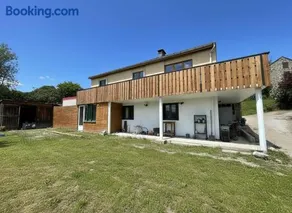 T4 avec jardin - ENVEITG - Image 1