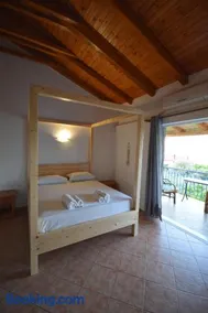 Elena's Family Apartments - Image 2