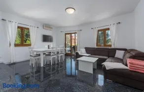 Apartment Nias Place - Image 2