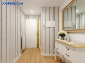 Elcano Urban Class Vivienda Turística reformado con wifi - Image 2