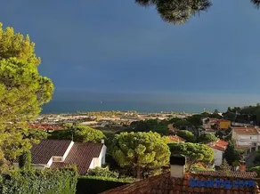 Casa Can Bellavista Barcelona town house - Image 3