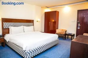 Milson Hotel - Image 2