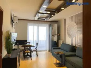 Lakeside Wellness Apartman - Image 3