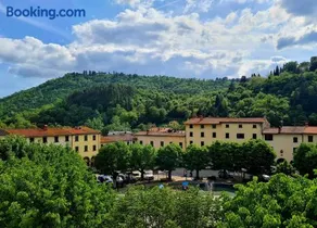 Appartamento in Piazza Nova - Image 2