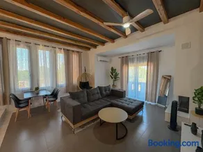 Villa Velvet Chios - Image 3