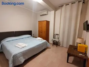 Hotel La Rocca - Image 1