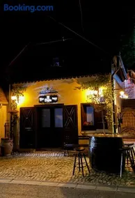 Studio apartman & Wine House ONDINE - Image 1
