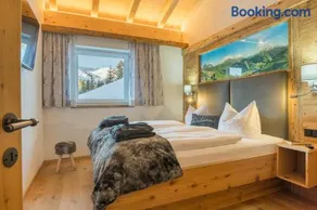 sDahoam Luxury Chalet - Image 5