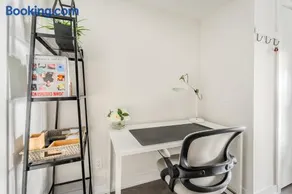 Traveller home in centre Toronto - Image 5