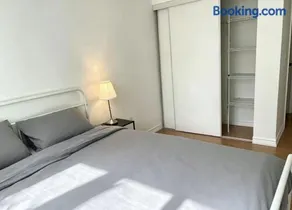 Spacious 2 Bedroom 2 bathroom Condo Near Yonge Finch Subway North York Toronto - Image 2