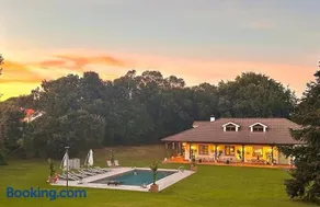Villa de Latas - Image 1