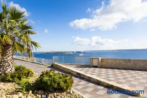 Fort Chambray Holiday Villas & Apartments - Image 4