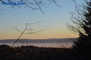 Les Gites du O' Forêt-Gîte O'rizon avec bain nordique et magnifique vue sur la plaine du forez - Image 3