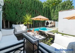 Serene Spanish Home in Prime West Hollywood Melrose Location - Image 1