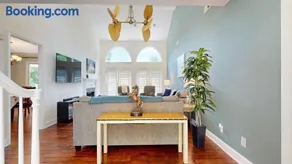 Lake Lure Lakefront House Private Dock Multiple Decks Kayaks Mountain Views Gameroom - Image 3