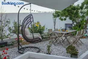 Milos Guesthouse - Image 3