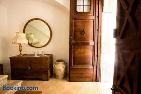 Donna Chiara - Image 5